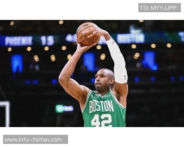 追梦谈霍福德首发表现出色专注度明显提升令人印象深刻